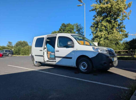 camping-car RENAULT KANGOO  extérieur / latéral gauche