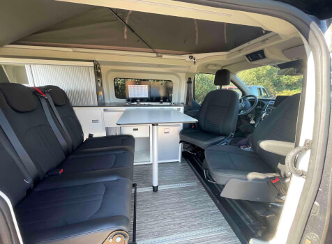 camping-car  PANAMA TRANSIT P10+  intérieur / coin salon