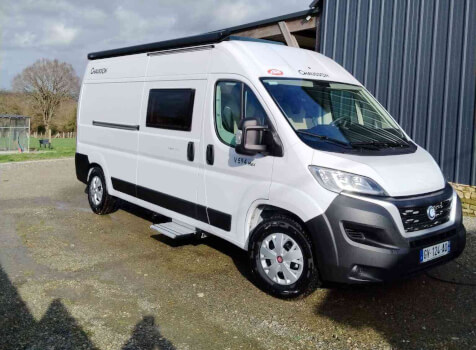 camping-car CHAUSSON V594 MAX  extérieur / latéral droit
