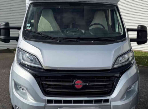 camping-car BURSTNER LYSEO 745 PRIVILEGE IT  extérieur / face avant