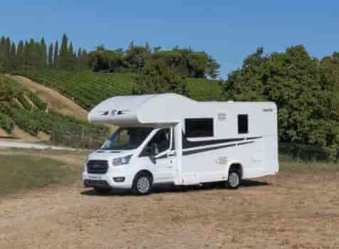 camping-car RIMOR KILLIG  9  extérieur / face avant