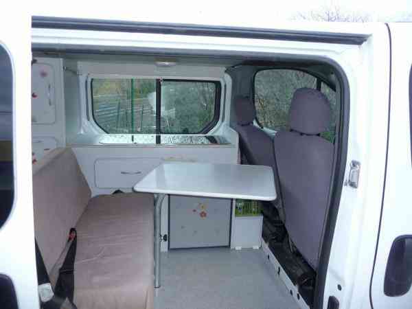 camping-car RENAULT TRAFIC  